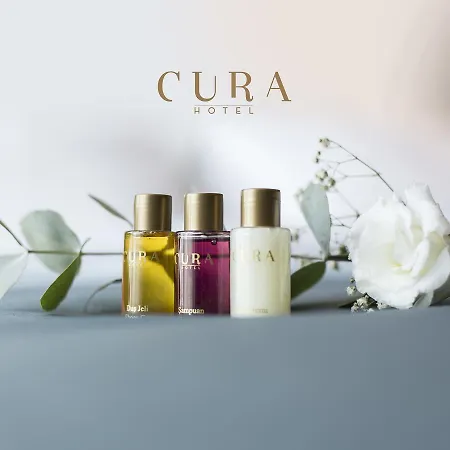 Cura Hotell 3*