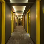 Cura Hotel